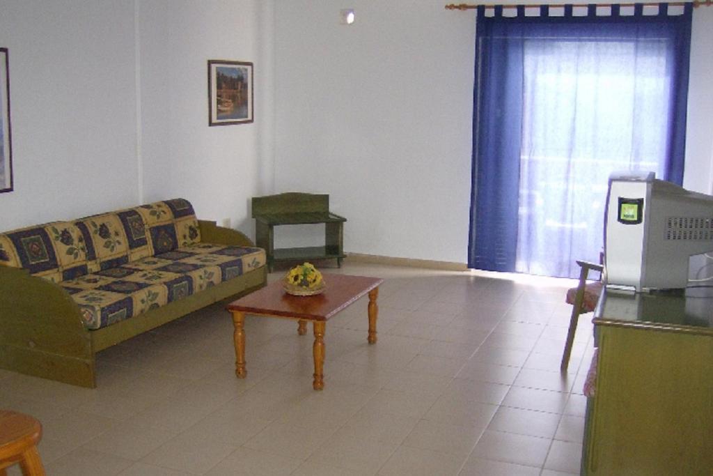 Apartamentos Alondras Park Costa Del Silencio Quarto foto